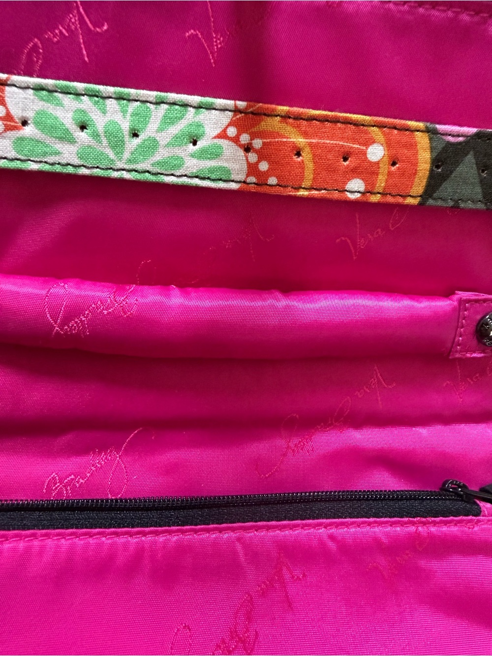 Vera Bradley Hot Pink Floral-Trim Quilted Organizer Makeup - Picture 3 of 6